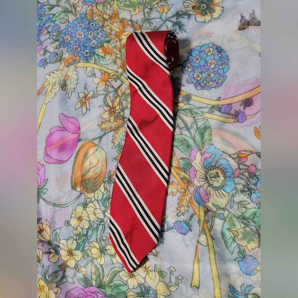 Brooks Brothers Rep Red Silk Tie